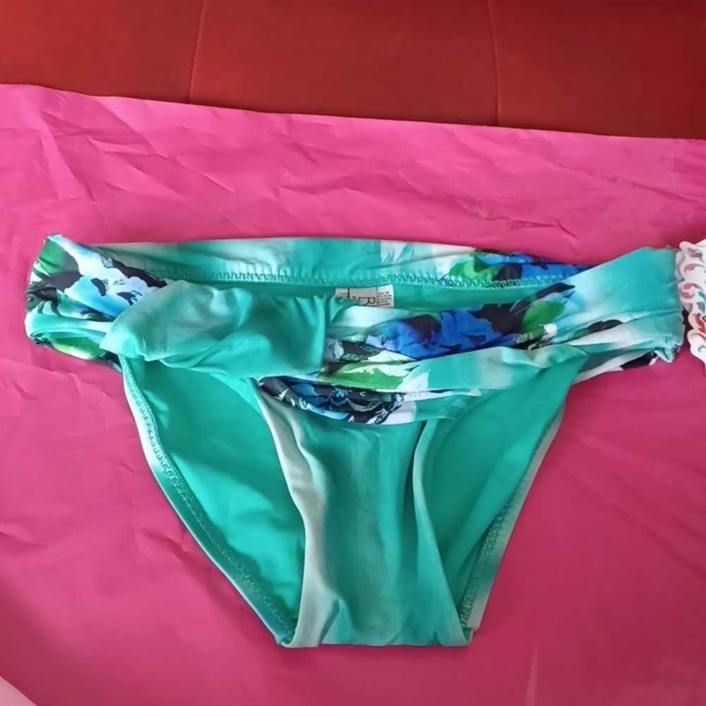 Becca Swim Bottom Floral Basic Fit Swimwear, NWT, XS